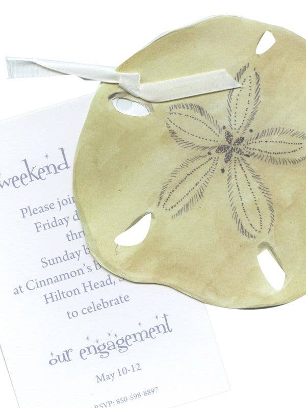 Invitations (Invitations découpées -AW927) pour la vente par Stevie Streck Designs