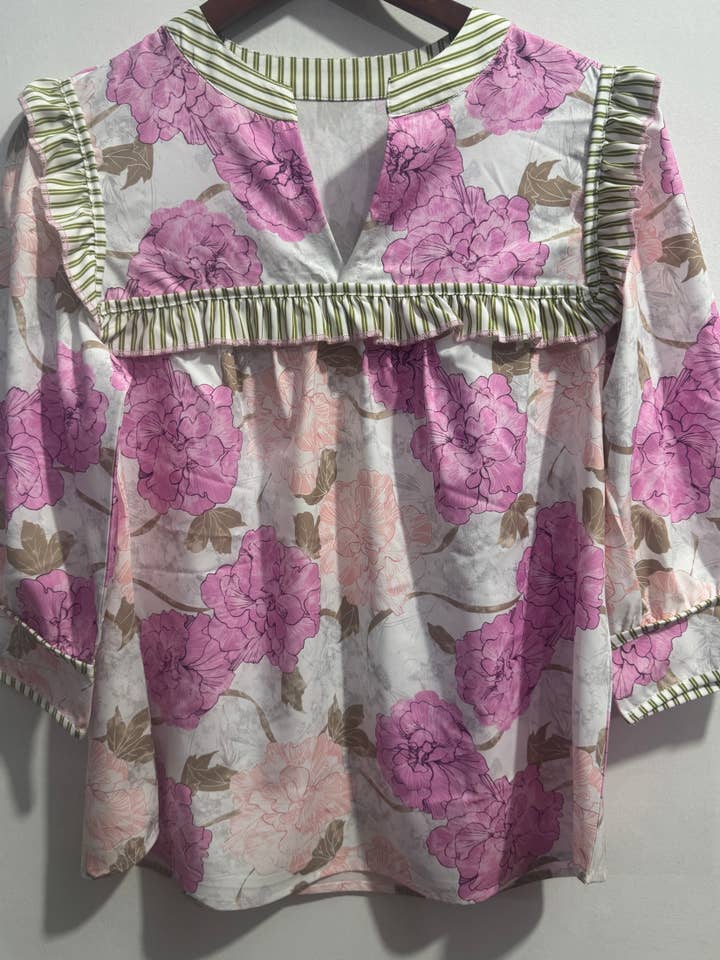 Chic Boho Floral Ruffled Detail Contrast Trim Top for wholesale on Faire3