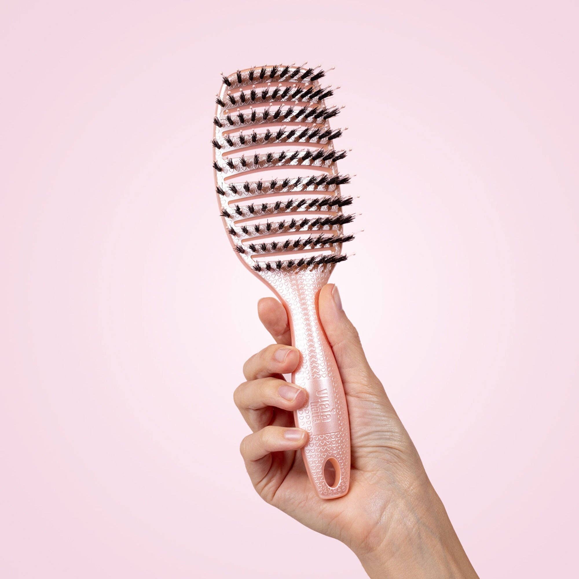 Yuaia Haircare – Großhandel Haarbürste/Kamm – Curvy Brush – Haarbürste mit Wildschweinborsten7