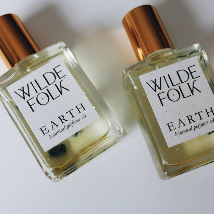 Wilde Folk - Wholesale Roll-On Fragrance - Earth Perfume Oil – Patchouli, Cedarwood & Vetiver, 15mL1