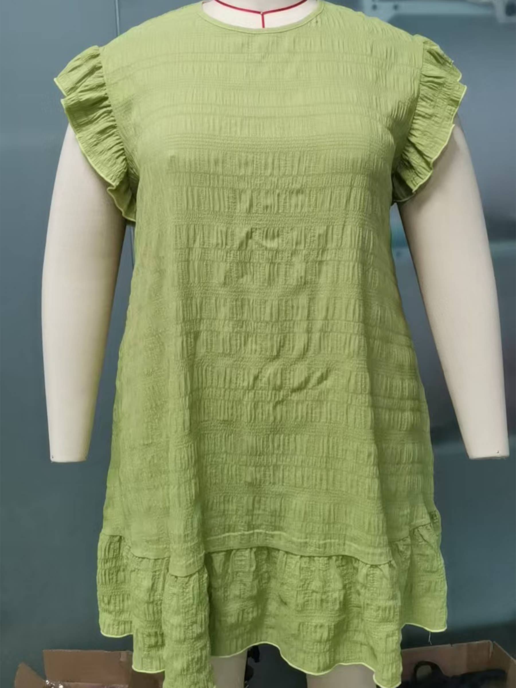 Wholesalesir - Vente Robe – femme - Robe sans manches à volants de couleur unie4