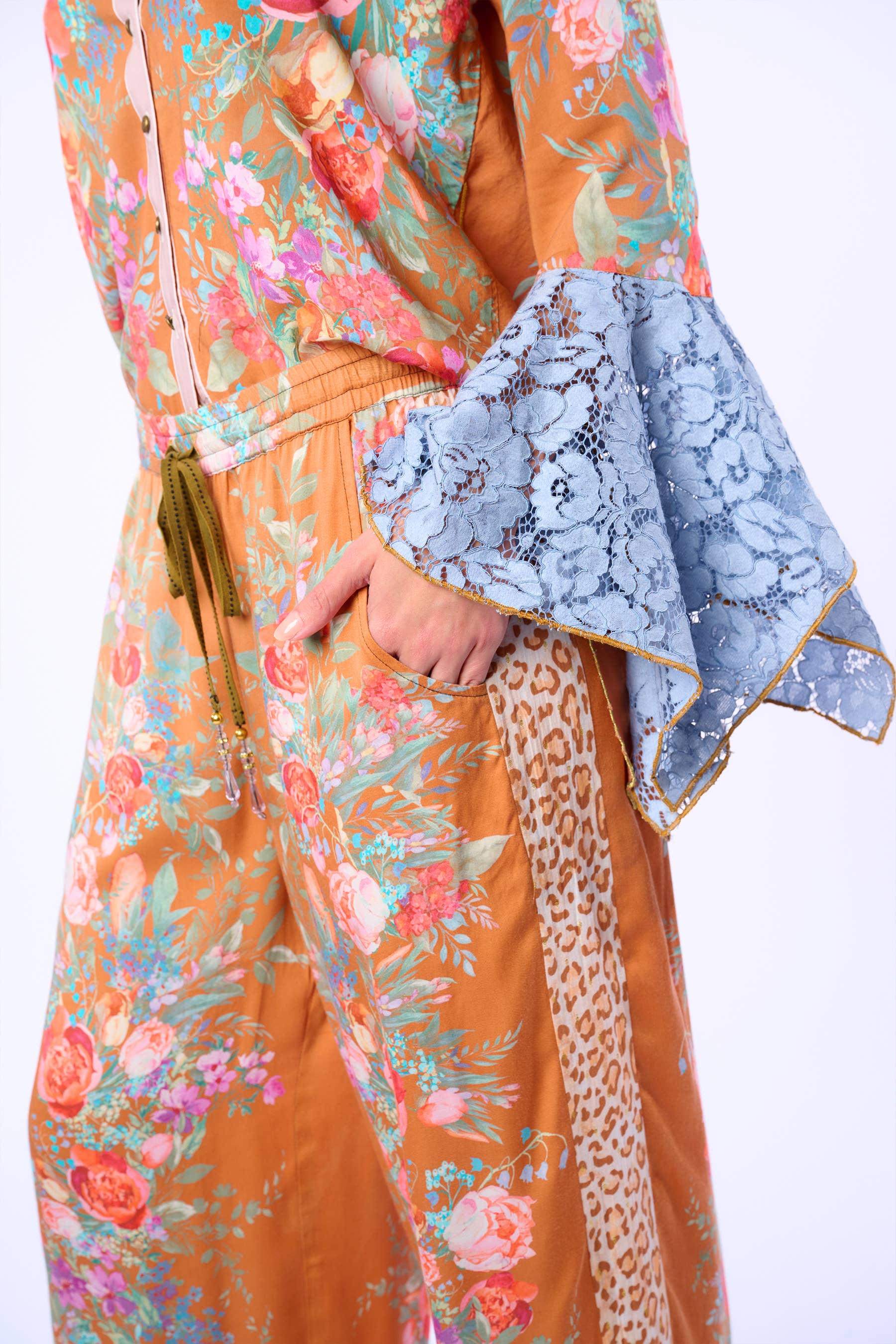 Kobberroseprint Valentina Skjorte for engroshandel på Faire36