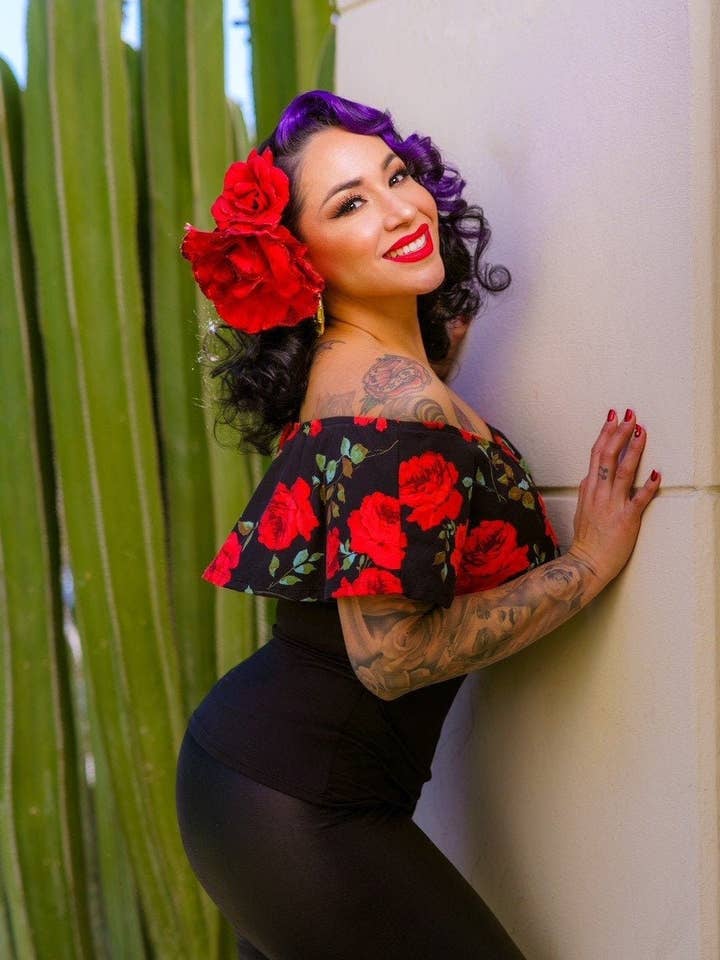 Paulina Clothing - Vente Chemisier – femme - Haut mexicain à volants et épaules dénudées en tissu extensible6