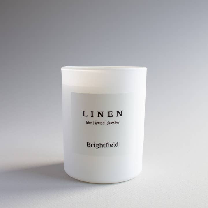 Brightfield - Wholesale Jar/Filled Candle - Linen Non-Toxic Sustainable Coconut Soy Candle w/ Wood Wick
