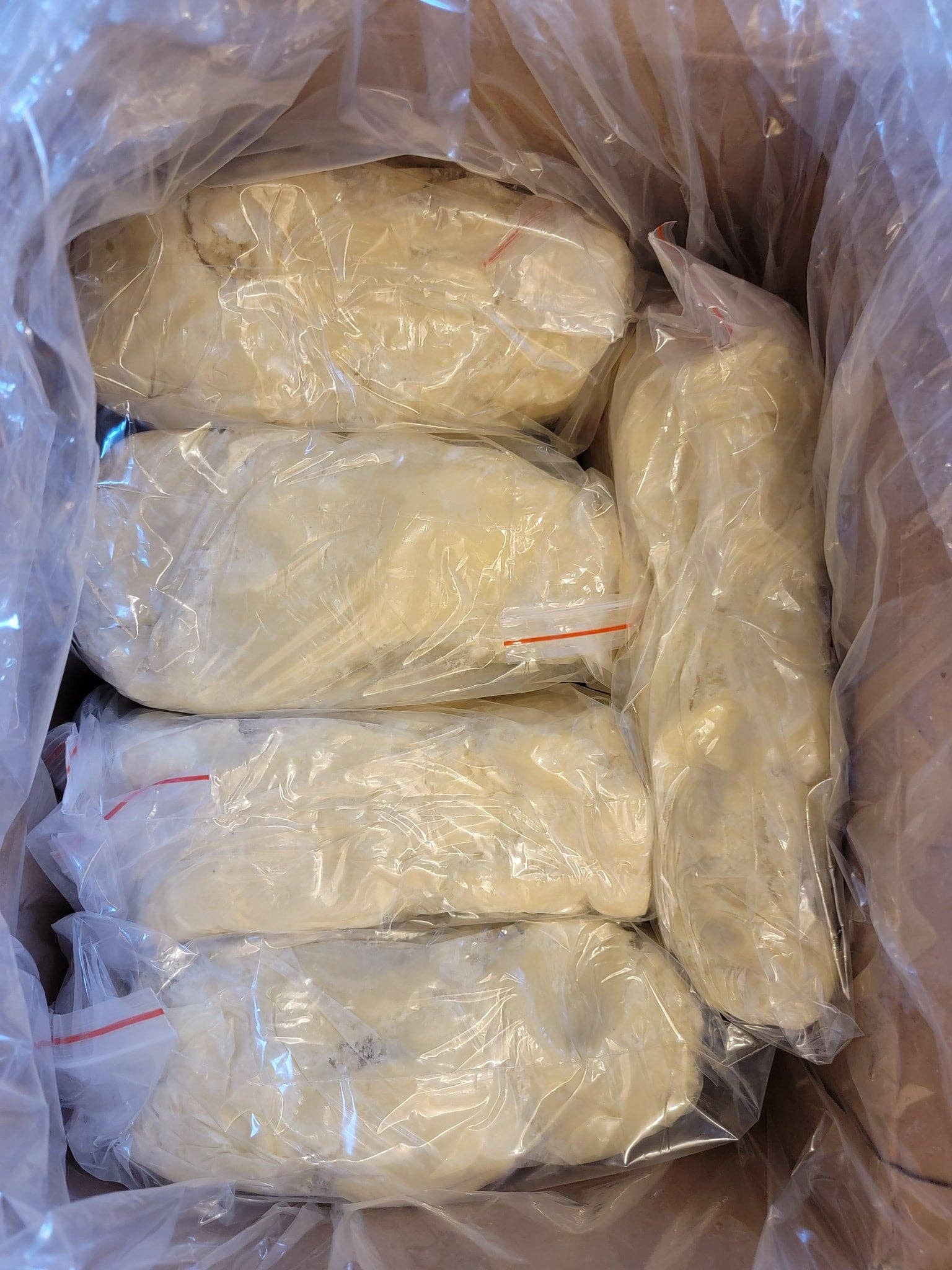 Ivoor Biologische Afrikaanse sheaboter ivoor voor groothandel op Faire7