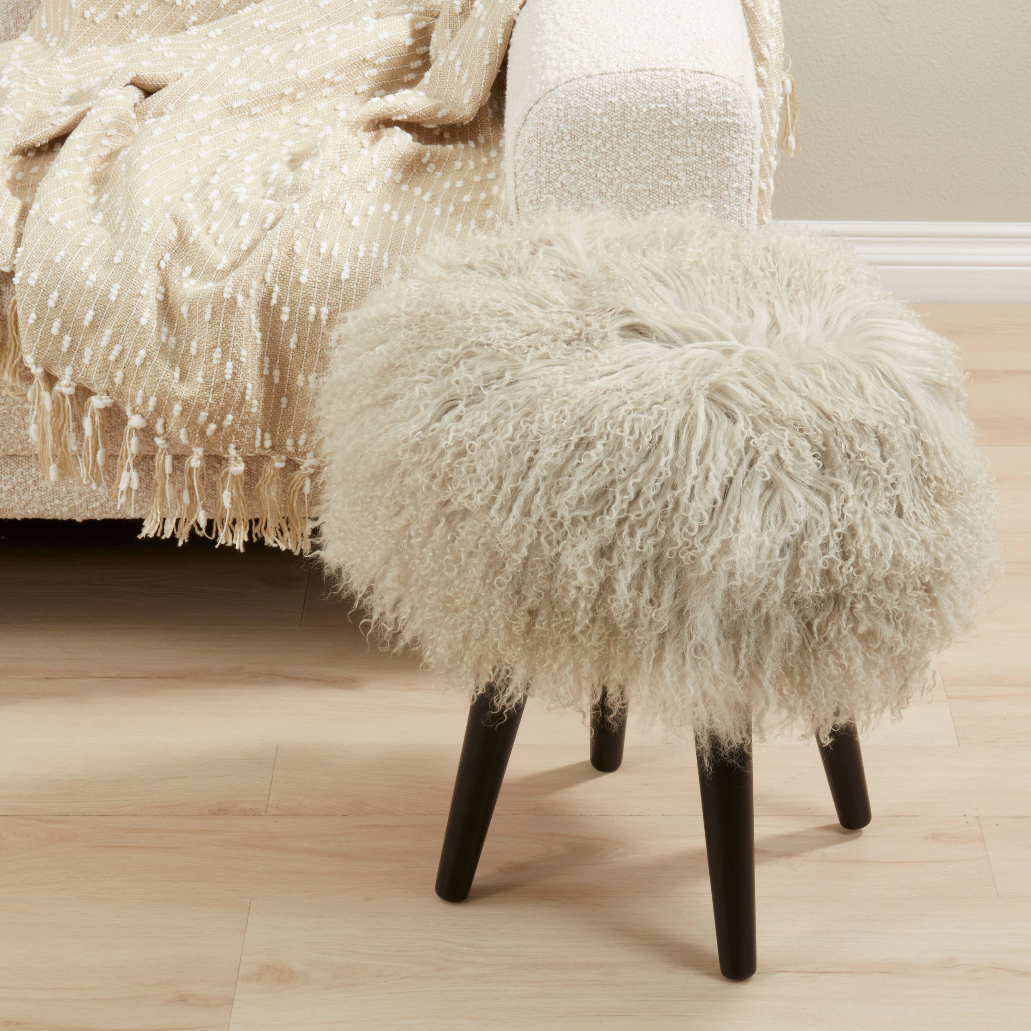 Saro Lifestyle - Wholesale Stool - Mongolian Lamb Fur Stool12