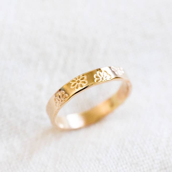 Laine Honolulu - Wholesale Band/Stacked Ring - Daisy Stamped Ring2