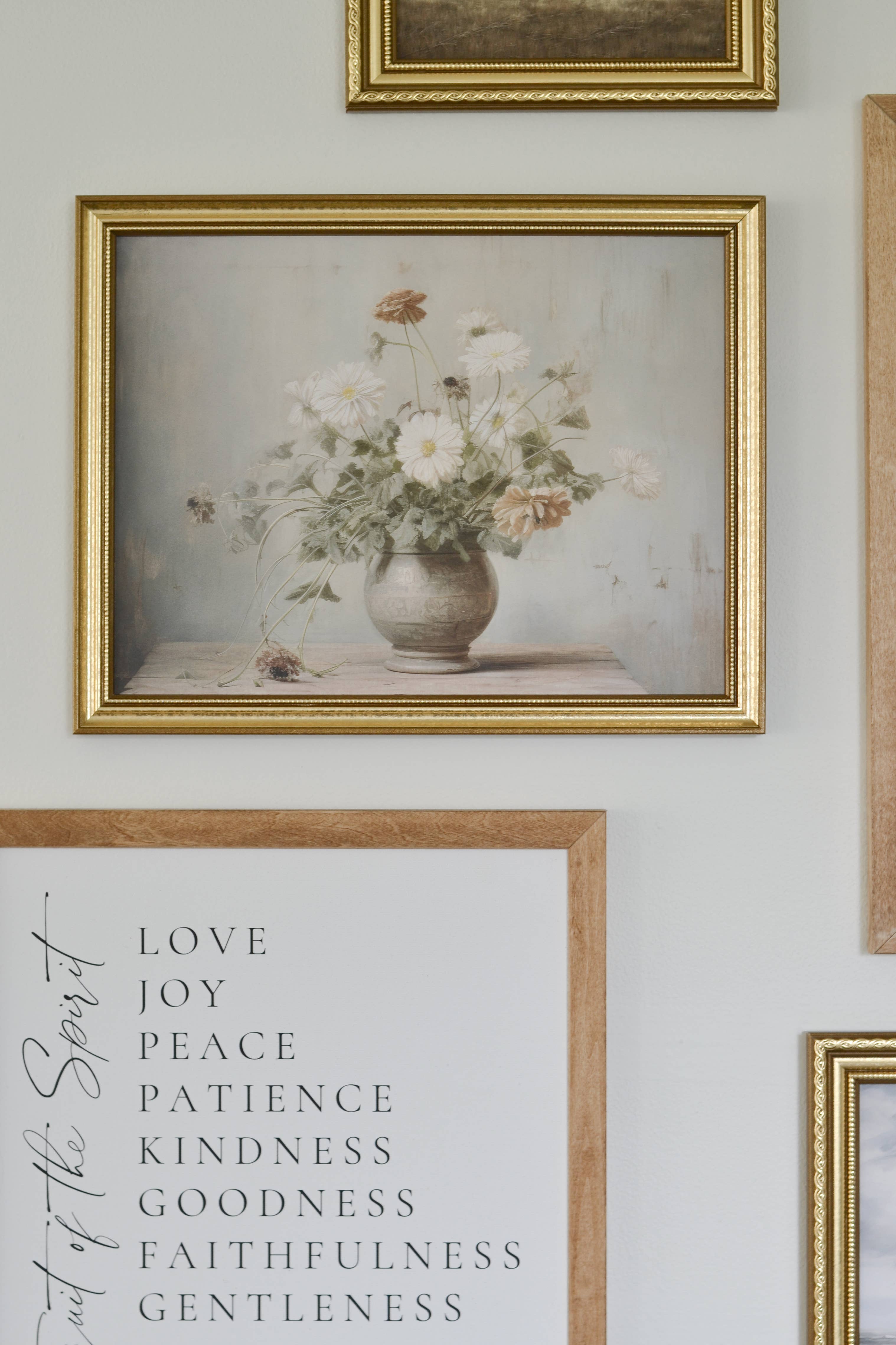 White Gables Home - Vente Affiche d'art - Œuvre Pétales Fanés2