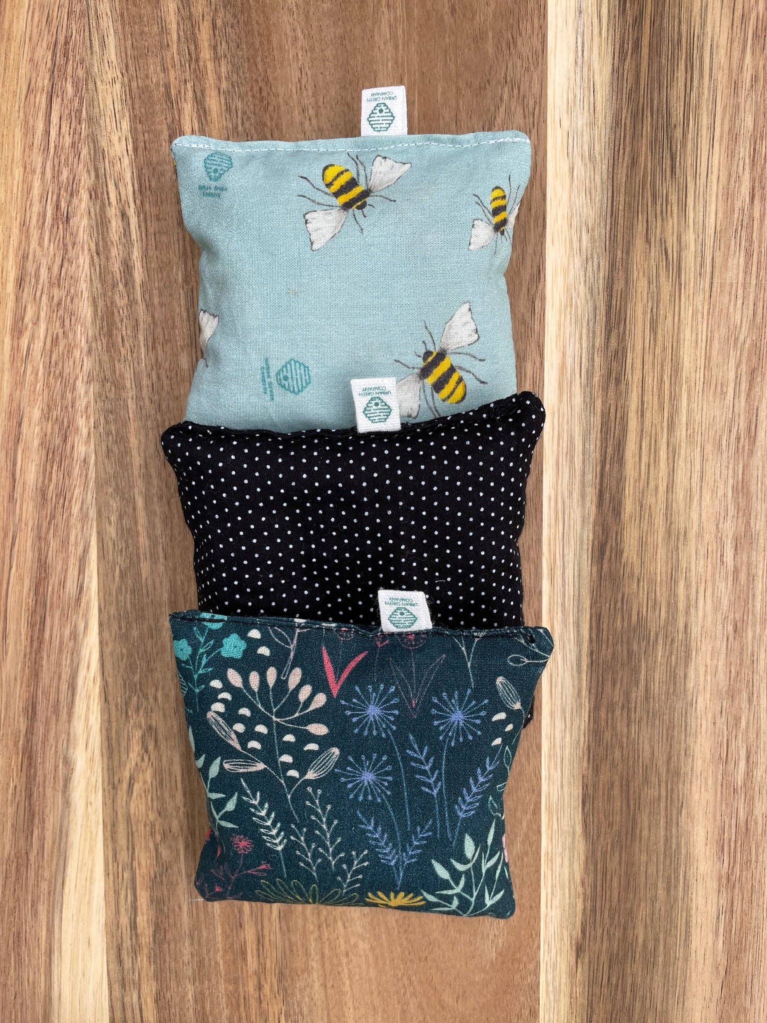 Urban Green Company - Wholesale Hot/Cold Compress - NEW Cherry Stone hand/eye/ears warmer Pack of 23