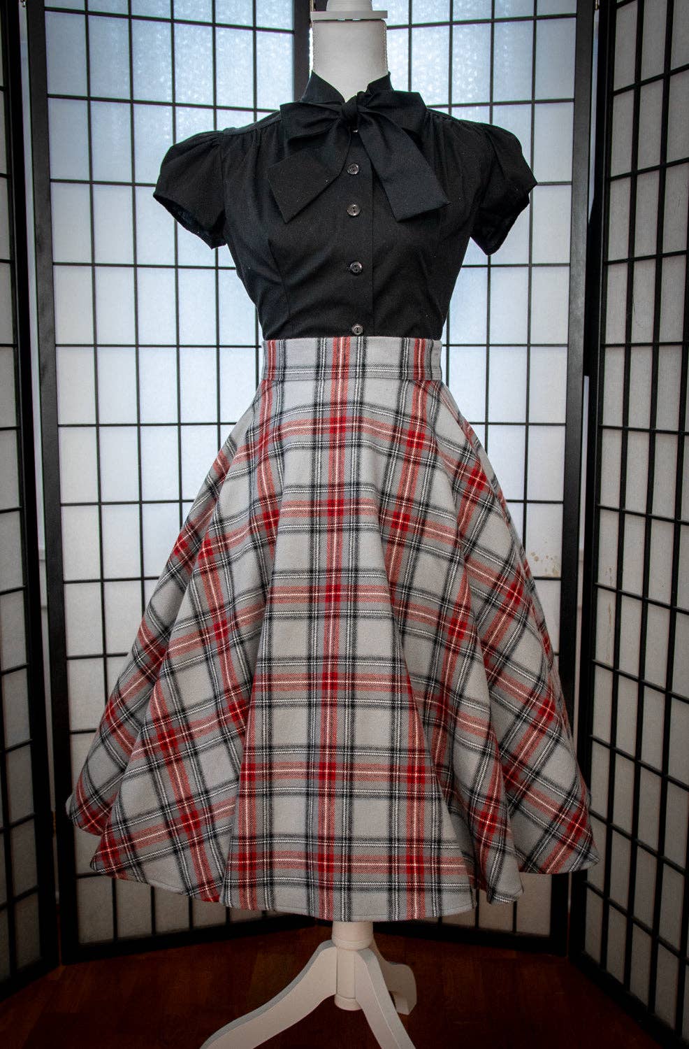 Heart of Haute - Wholesale Skirt - Women's - Haute Circle Skirt - Flannel, Grey Plaid5