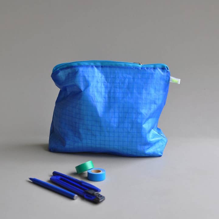 Magic Zipper - Pouch Blue Large for wholesale by kolor