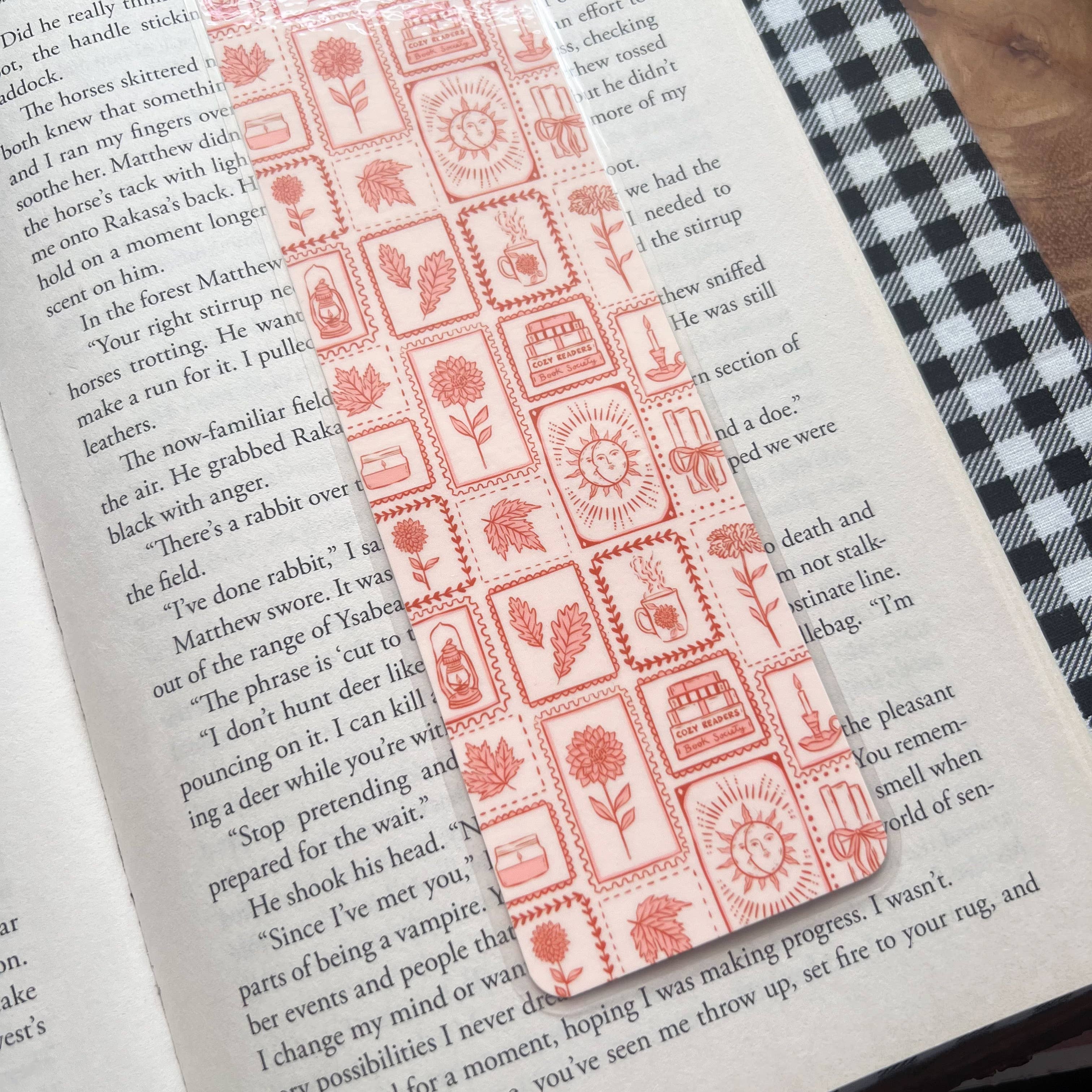 Cozy Reads Shop - Wholesale Bookmark - Whispers of Fall Bookmark1