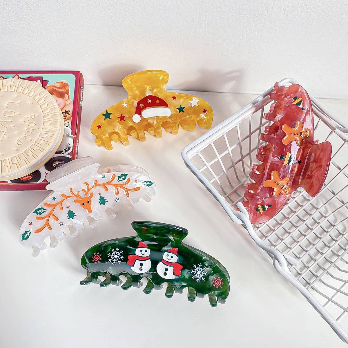 ACCITY - Wholesale Hair Clip - Women's - Gingerbread Man Hair Claw, Xmas Cartoon Bun Clip_CWAHA15984