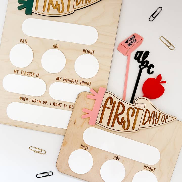 Goldie Letter Company - Wholesale School Supplies - Kids - First/Last Day of School Whiteboard- Pennant Flag