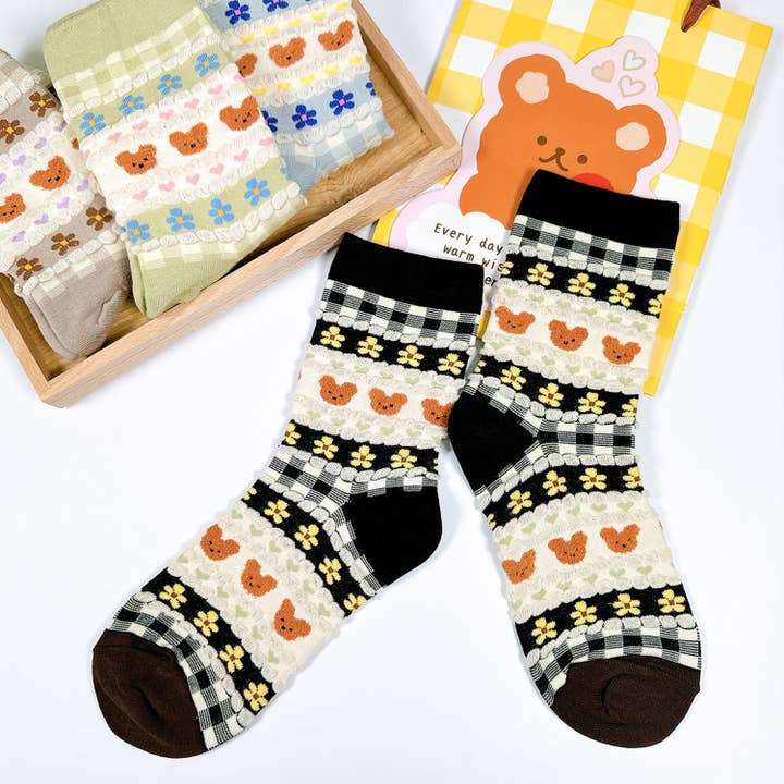 7DAYSSOCKS - Wholesale Socks - Women's - Women's Pastel Bear Crew Socks5