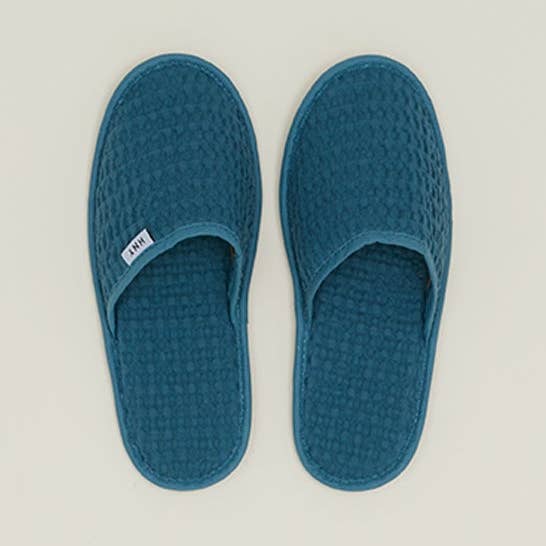 PANTOFOLE WAFFLE SEMPLICI - PAVONE per la vendita all'ingrosso da parte di Hawkins New York