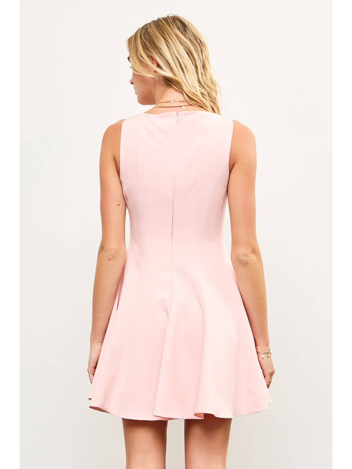 Mustard Seed - Wholesale Dress - Women's - SLEEVELESS SEAM DETAIL SWING DRESS