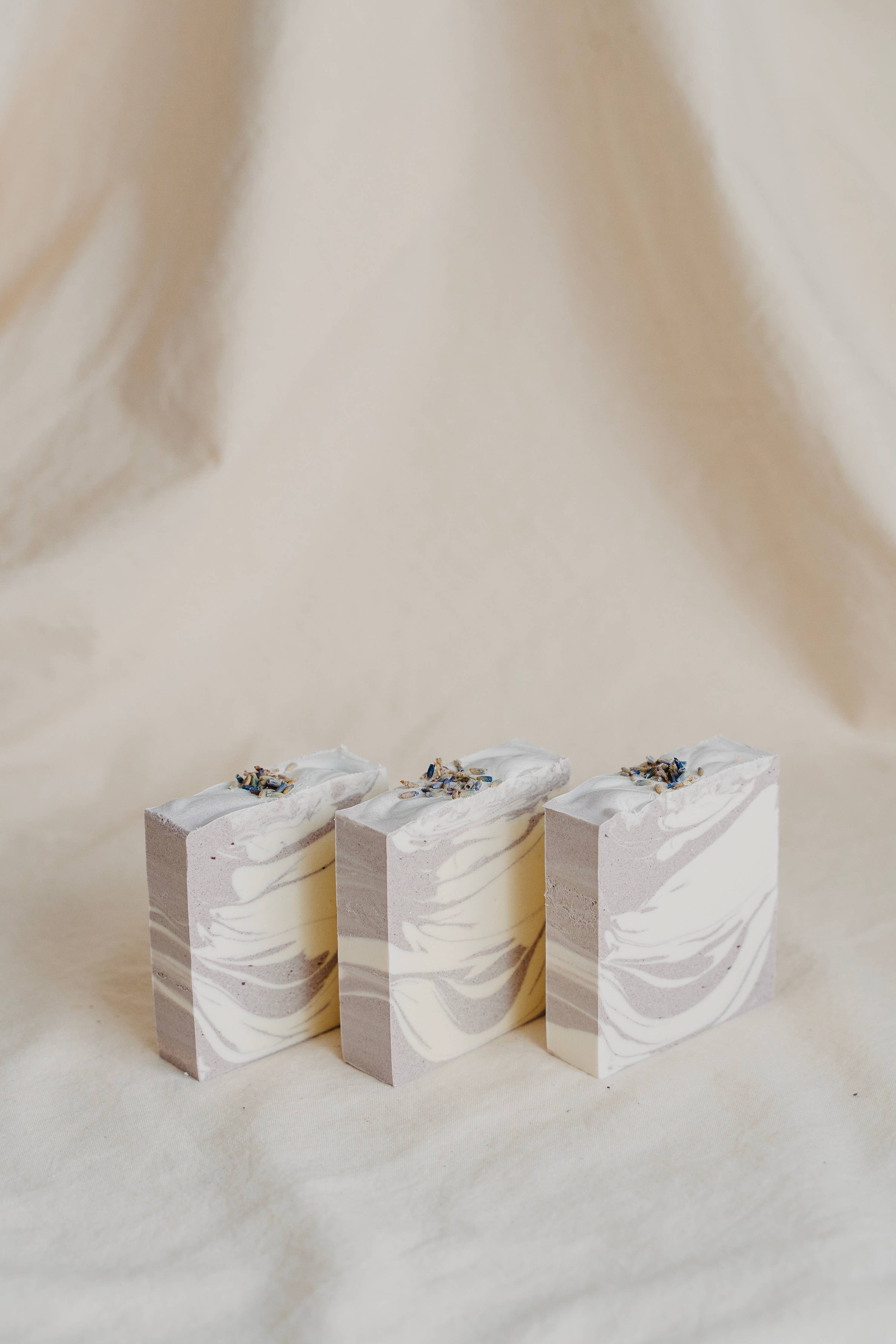 Moreva - Vente Pains de savon - Savon naturel Lavender Field au parfum apaisant de lavande6