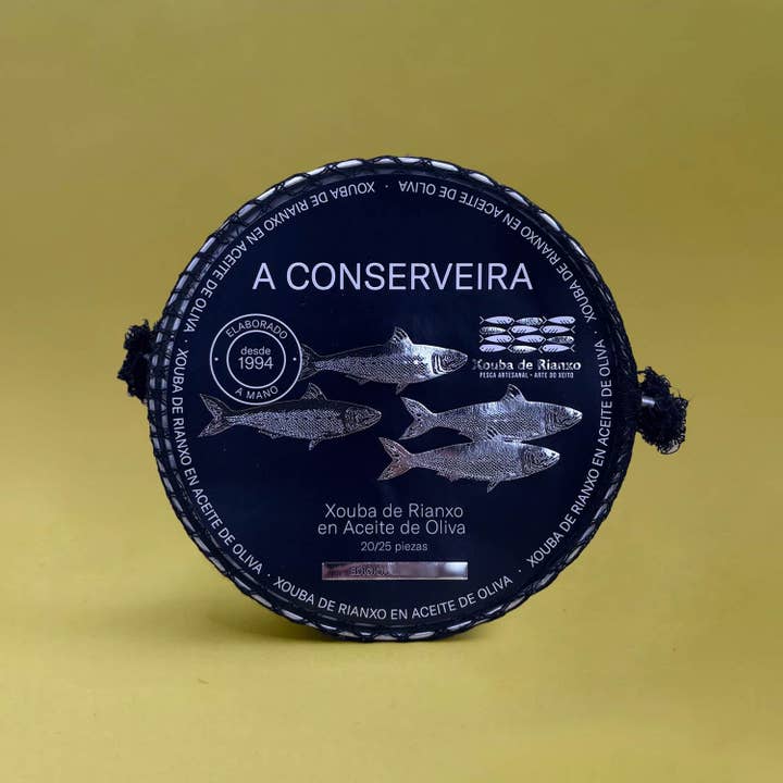 Lata - Wholesale Tinned Fish - A Conserveira Tradición Xoubas de Rianxo “O Xeito” – Small Sardines in Olive Oil2