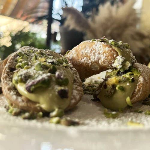 LUSCIOUX - OMNIA GROUP SRL - Wholesale Nut Butter - Supreme Pistachio Cream 45% for Filling | Bucket 5 Kg