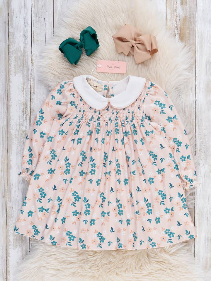 Vintage Petals gesmokte jurk voor wholesale door Marie Nicole Clothing