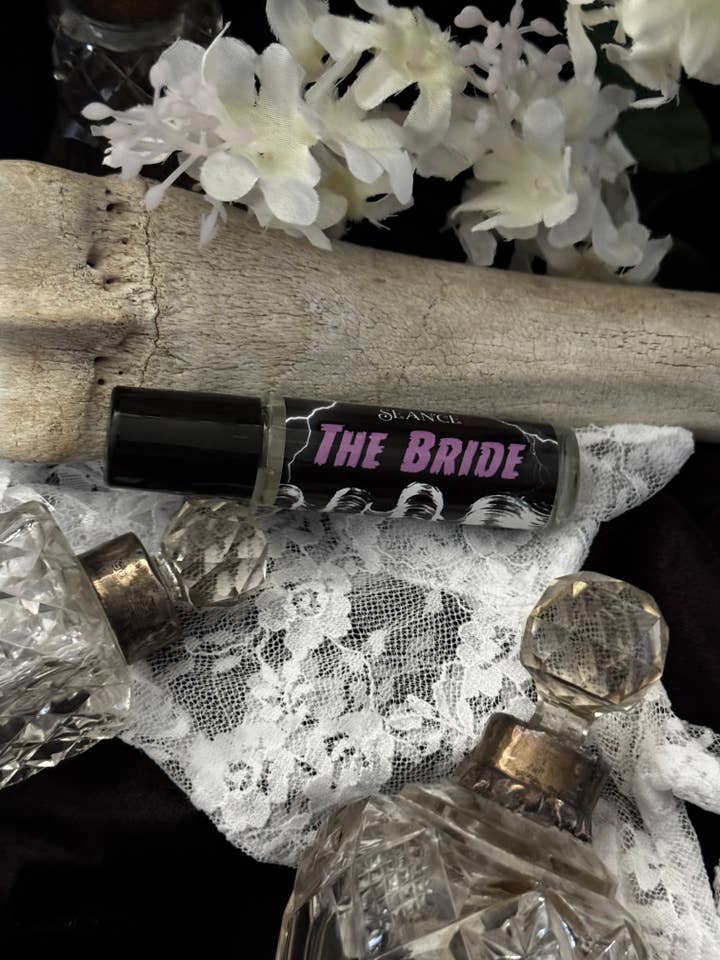 The Bride (lavender & black amber) for wholesale by Seance