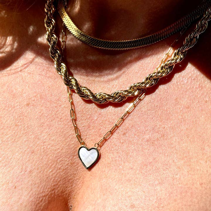 CHAÎNE EN CORDE JAVA pour la vente par Katie Rae Collection