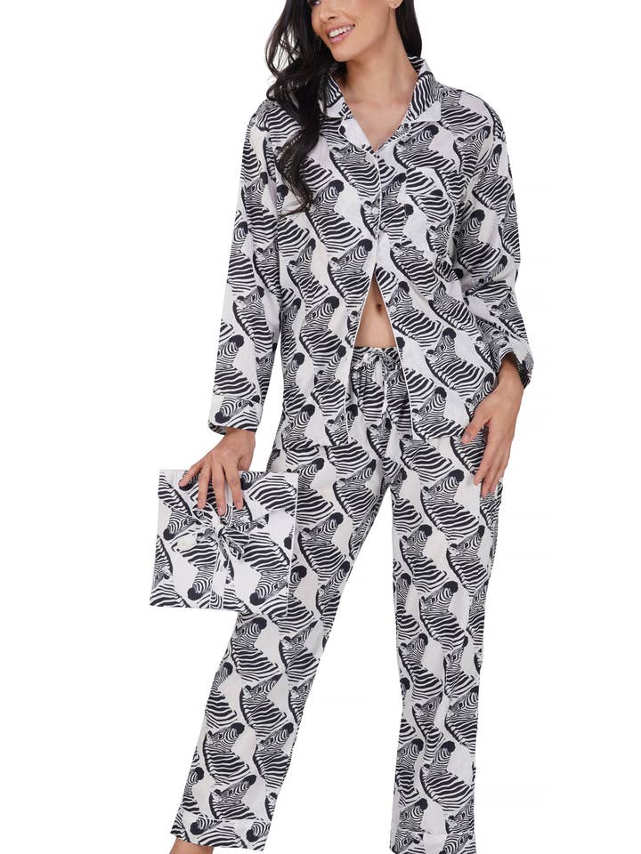 Zebra Serenity : Pyjama 3 pièces en coton doux pour femme pour la vente par Purple Mohar