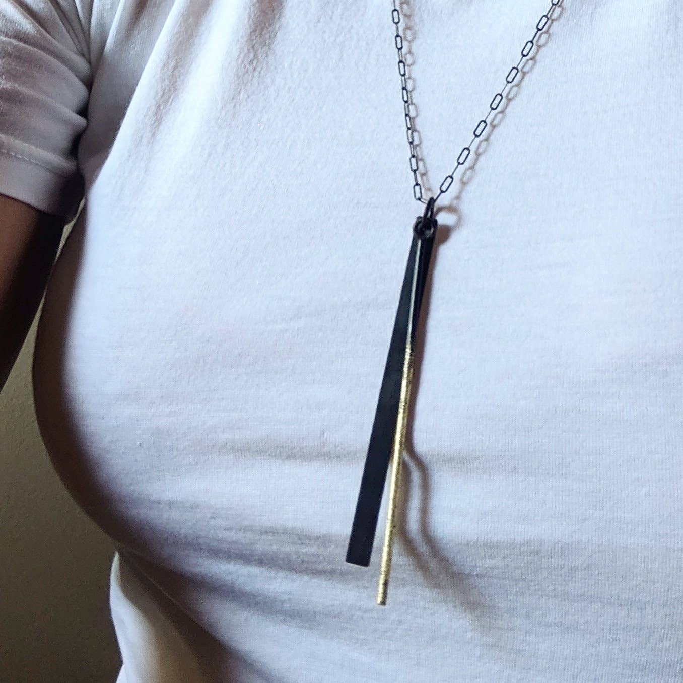 Solder & Sage – Großhandel Y- & Lasso-Halsketten – Stahlbarren mit Goldfolien-Halskette0
