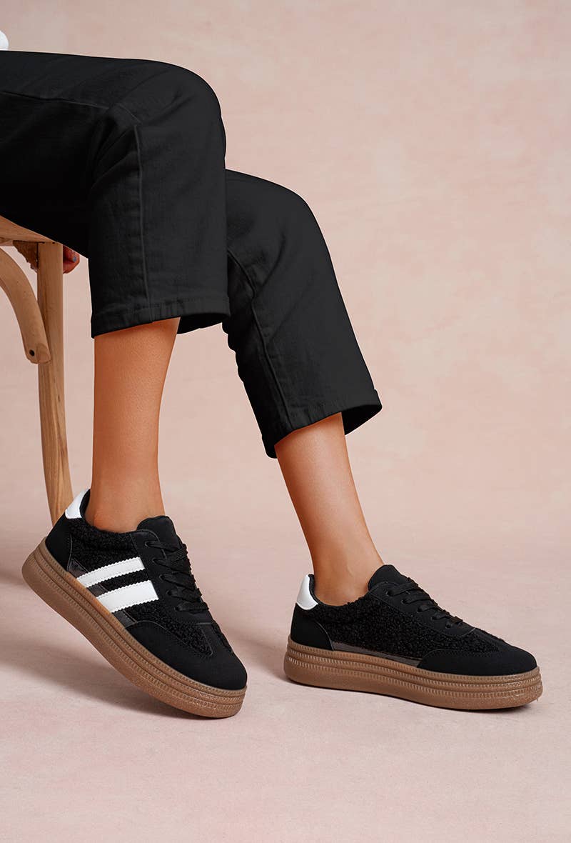 LADY GLORY - Wholesale Lifestyle Sneakers - Women's - Low-top sneakers with gum sole Comfort & style for winter0