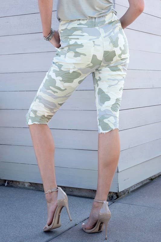 CAMOUFLAGE CRINKLE FRINGE HEM BERMUDA SHORTS (58381-CAMO) for wholesale on Faire3