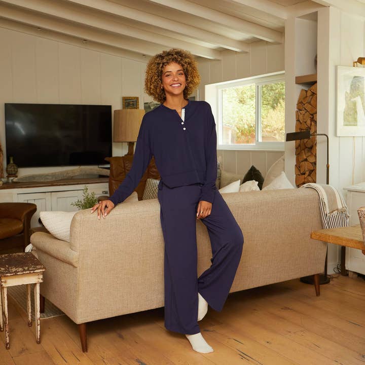 Calças Wide Leg Lounge - Azul Marinho por atacado de Lauren James