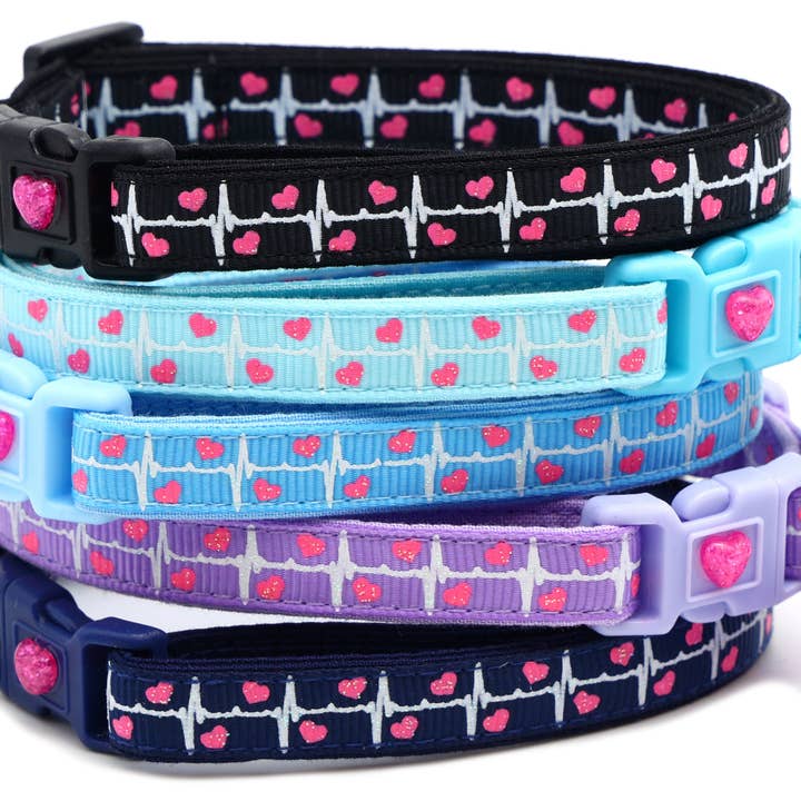 EKG sikkerhedshalsbånd til kat for engroshandel hos From Pugs to Persians Pet Accessories, LLC