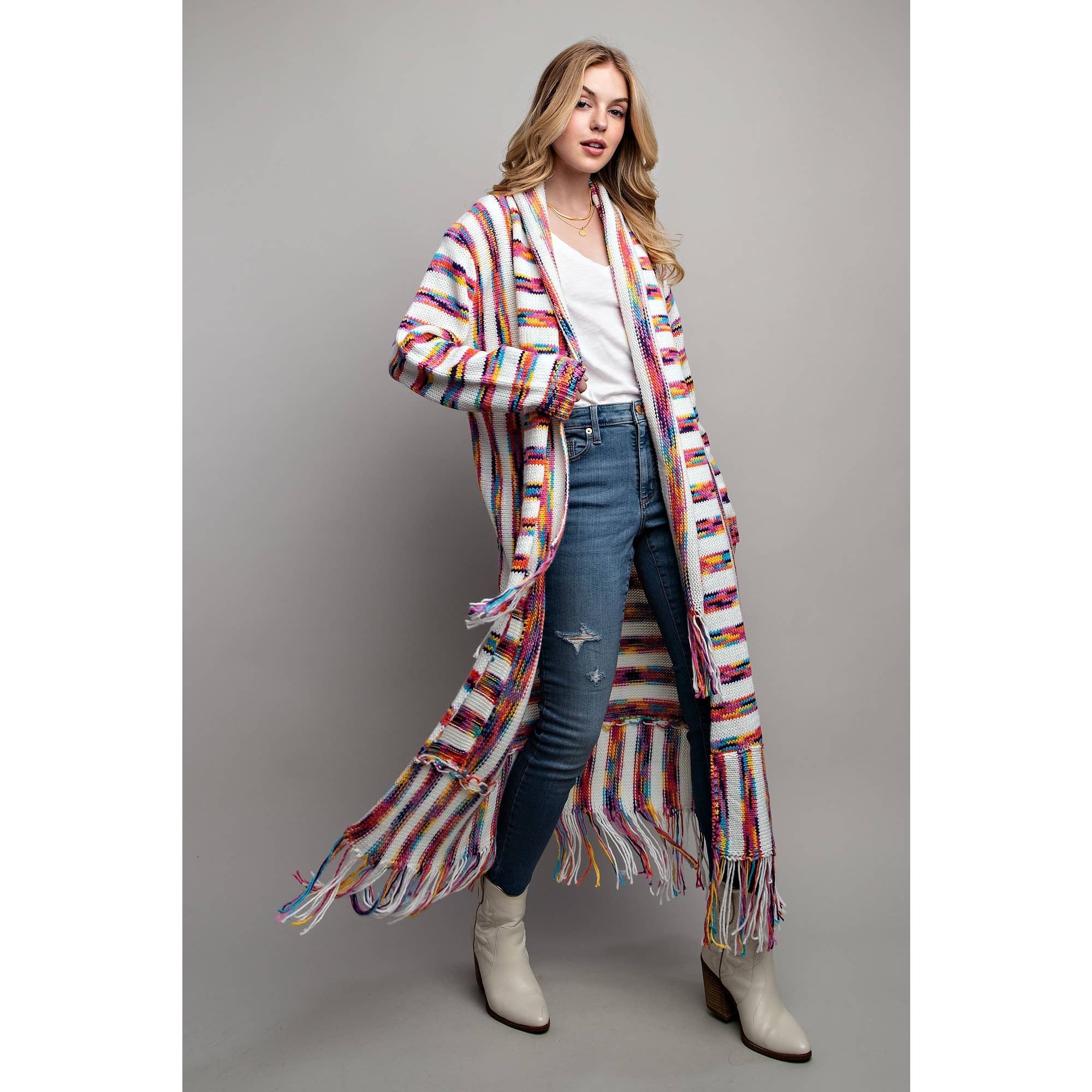 Regenboog MAX VEST MET REGENBOOGSTREPEN EN FRANJES voor groothandel op Faire1