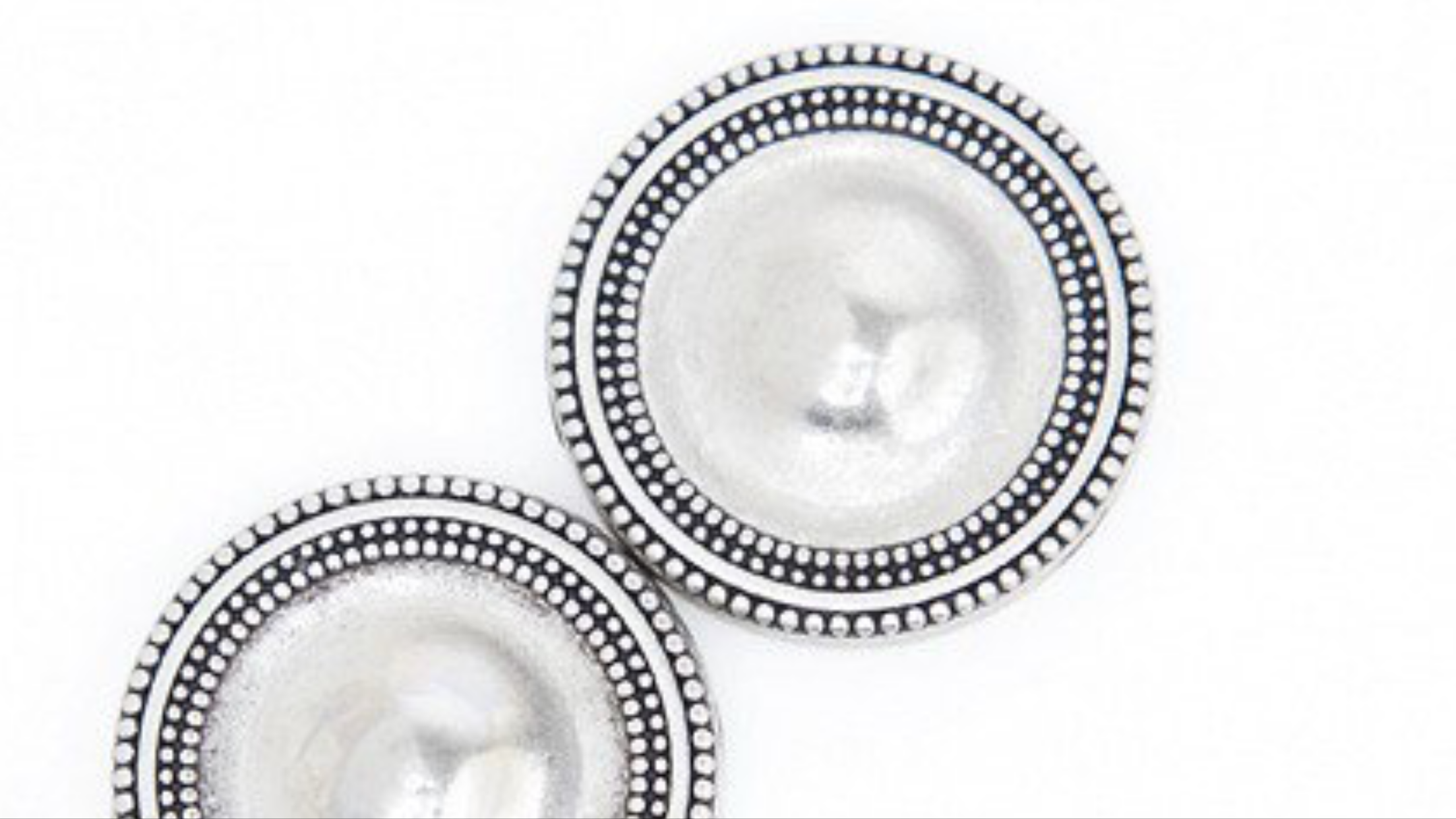 MagneButton - Wholesale Lapel Pin/Button - Original Silver Magnet Button Pin Set3