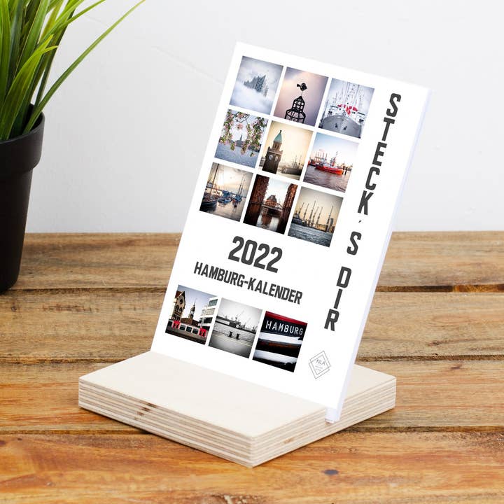 Stick the Hamburg 2022 calendar for wholesale by Kila-Photography - Deine Stadt auf Holz