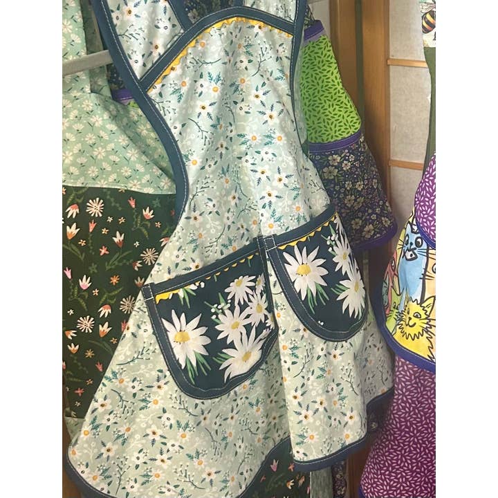 Olive Loom - Wholesale Apron - Aprons for kids11