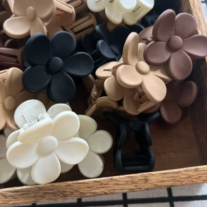 Flower Clip for wholesale by Maybe Max