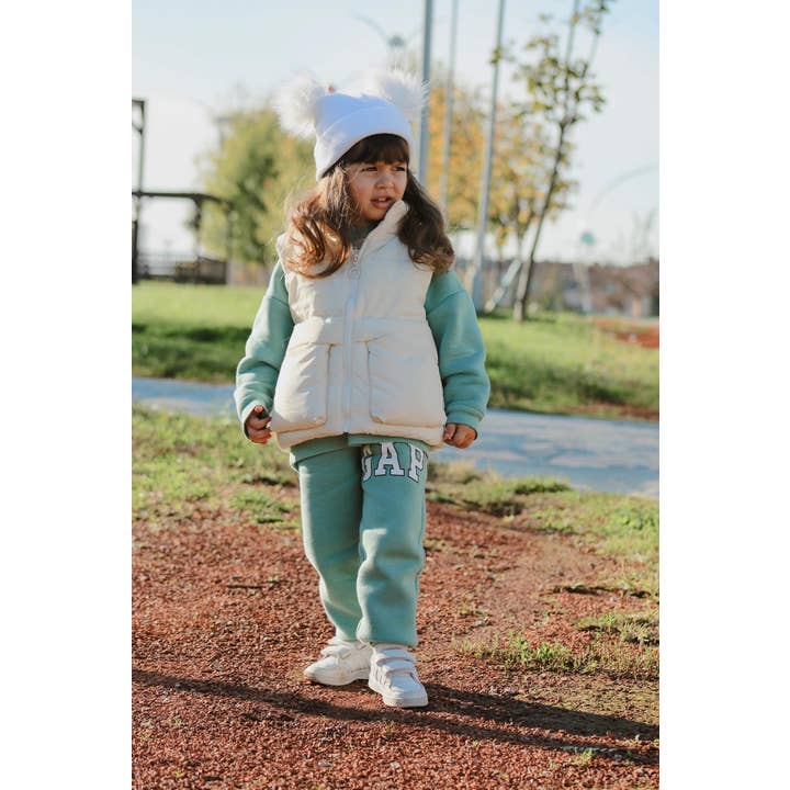 Himmelberg Baby - Wholesale Beanie – Kids - White Pom Pom Baby/Kid's Beanie, Newborn to 8 Years, Unisex7