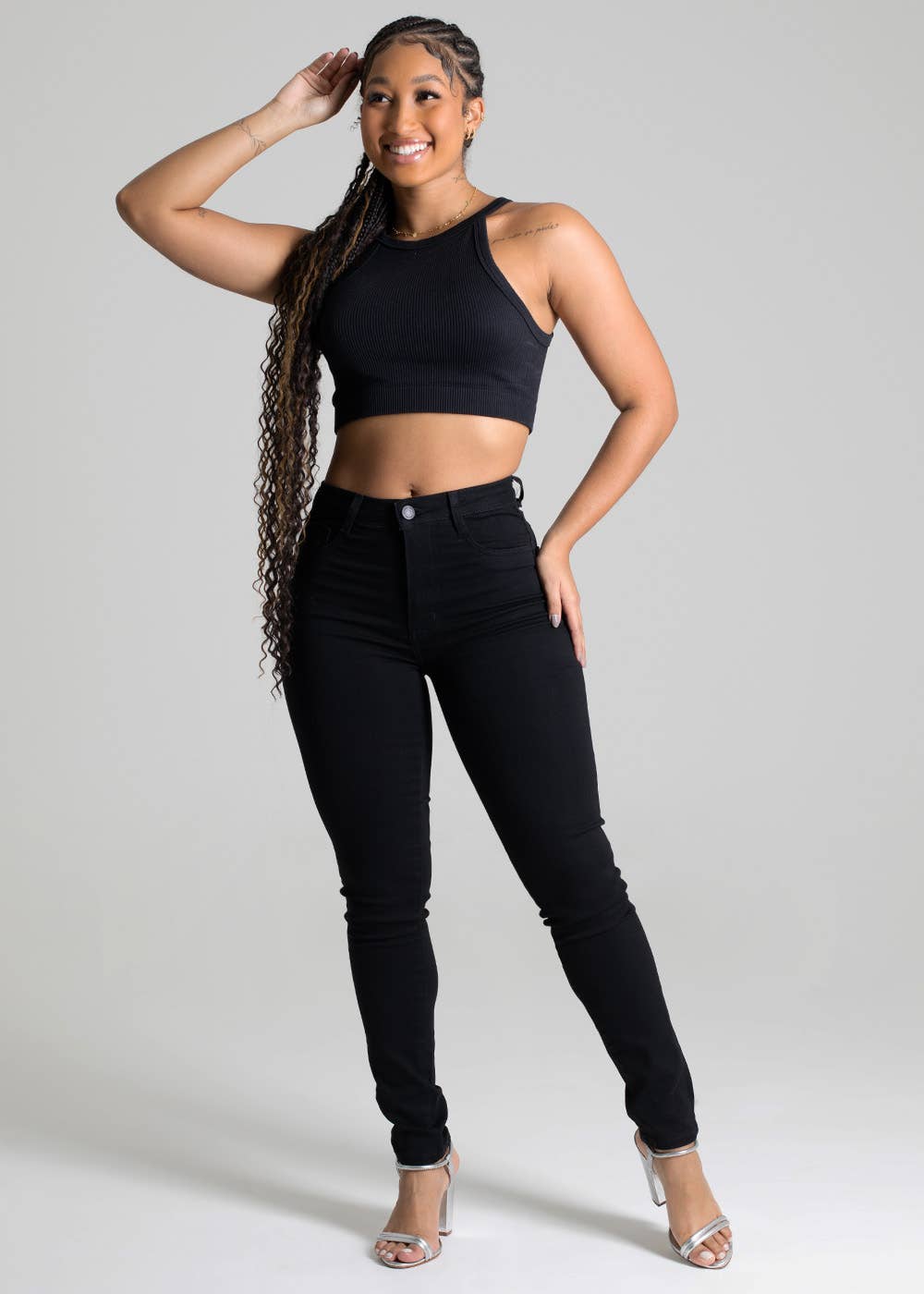 Sawary Jeans - Wholesale Jeans - Women's - Sawary Butt-Shaping Curve-Enhancing Jeans






2