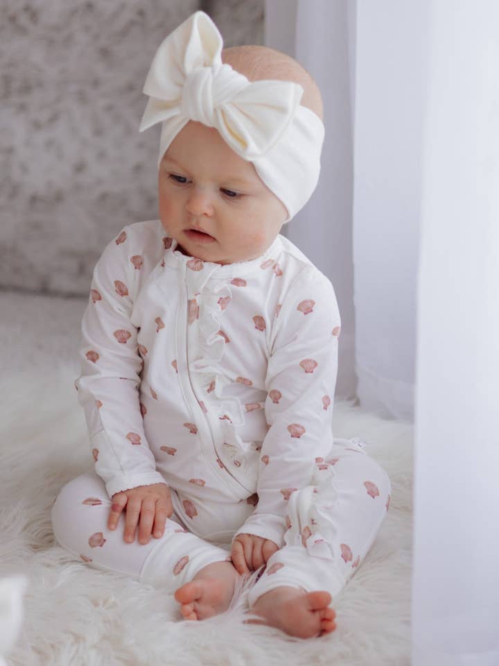 Bamboo/Organic Cotton Growsuit - Coastal Clams for wholesale by Elke & Indigo