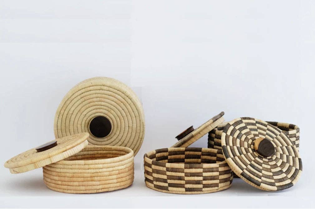 The African Home Goods - Venta al por mayor Cestas - Cesta clásica de almacenamiento cilíndrica tejida con tapa: cestas Sunga con tapa, color marrón5