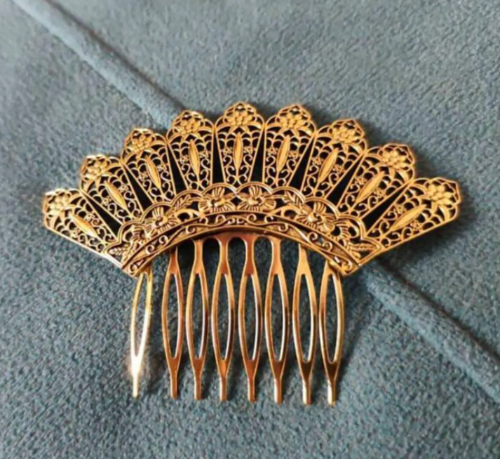 Wild & Free – wholesale Hårnålar – Vacker sevillansk flamencostil kam4