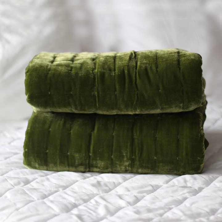 Luala Silk - Wholesale Bedding Blanket - Linen and Silk Velvet Blanket - Best Bedding Set for Bedroom5