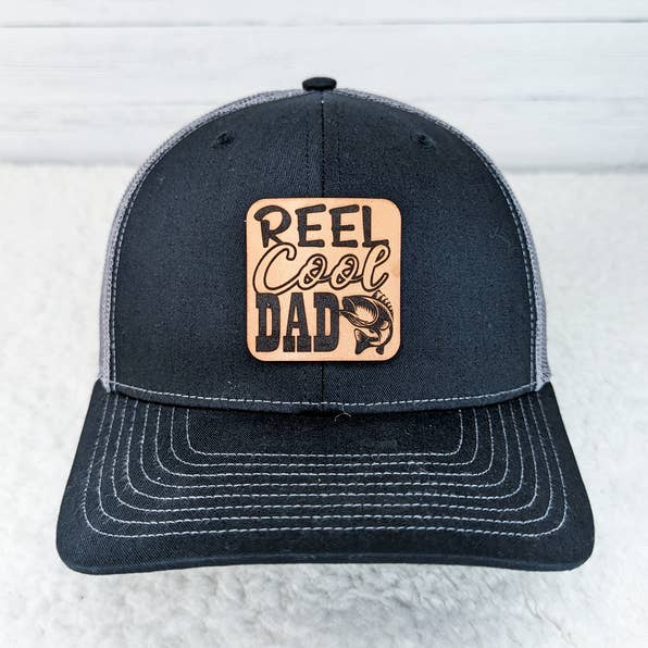 Toppa in pelle per cappello Reel Cool Dad per la vendita all'ingrosso da parte di Trendy Transfers