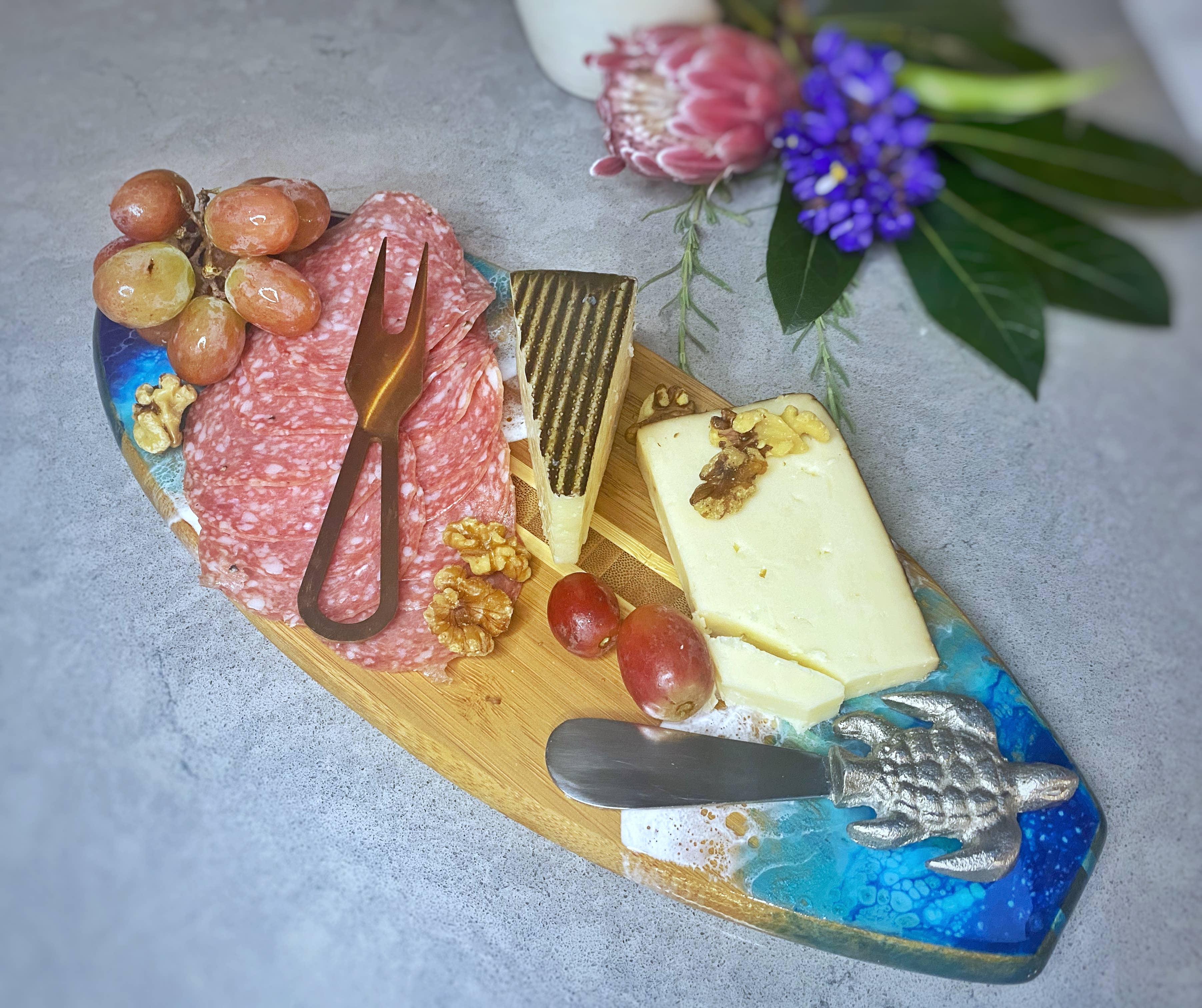 TBM Creations LLC - Wholesale Cutting Board - NEW| Surfboard | Resin Surfboard Maui made | Charcuterie10