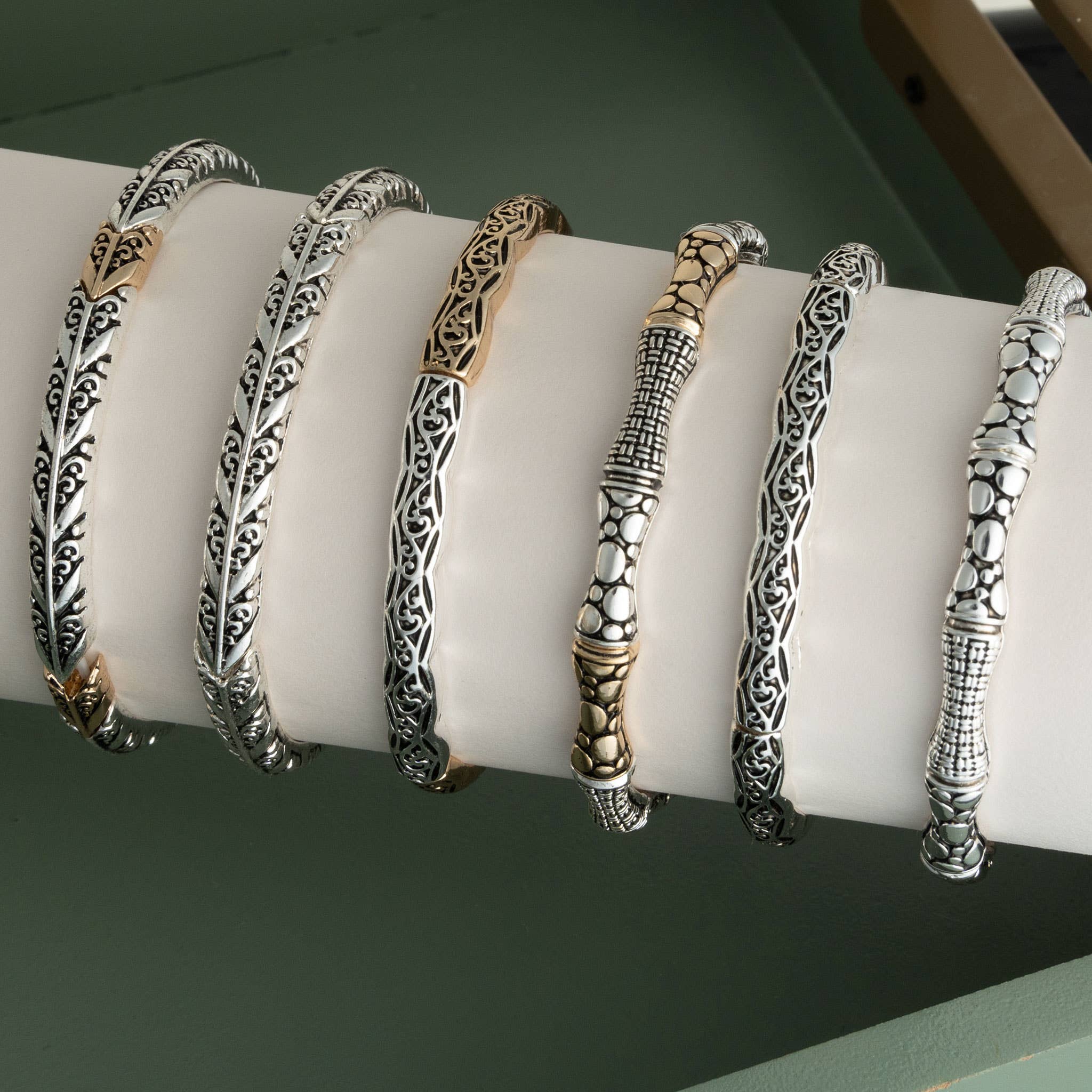 Howard's - Wholesale Jewelry Set - 12 Piece Melanie Two Tone Nickel-Free Stretch Bracelet Asst1