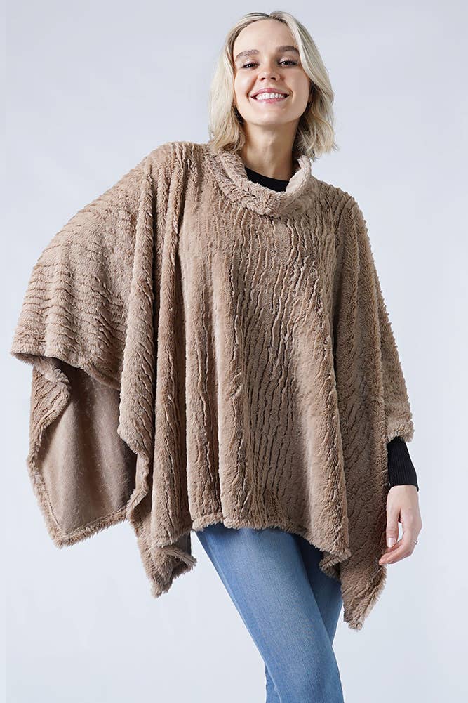 Hana - Wholesale Poncho - Women's - Stripe Pattern Faux Fur Poncho12