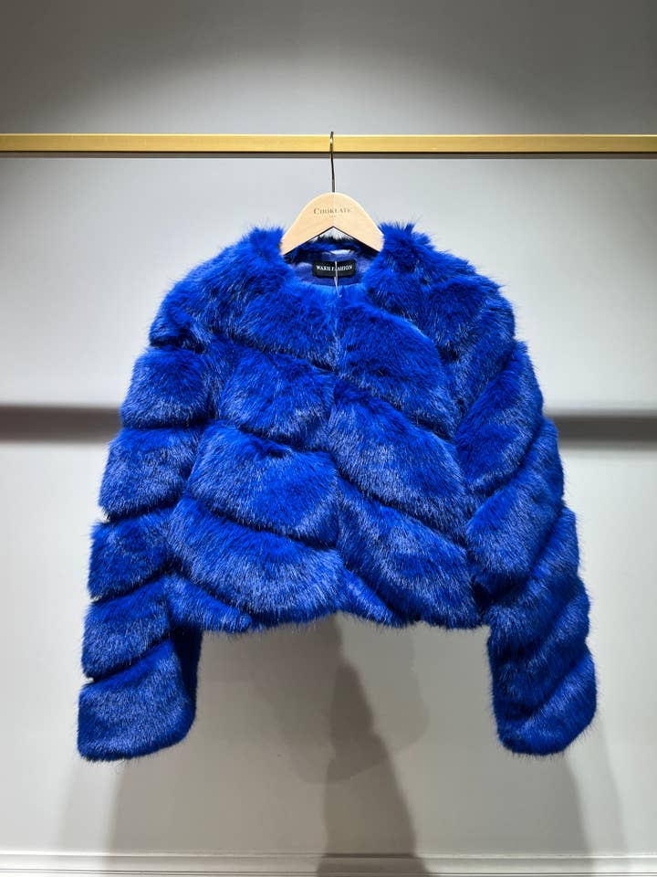 CHOKLATE PARIS - Wholesale Jacket - Women's - Paula short faux fur jacket - Y168