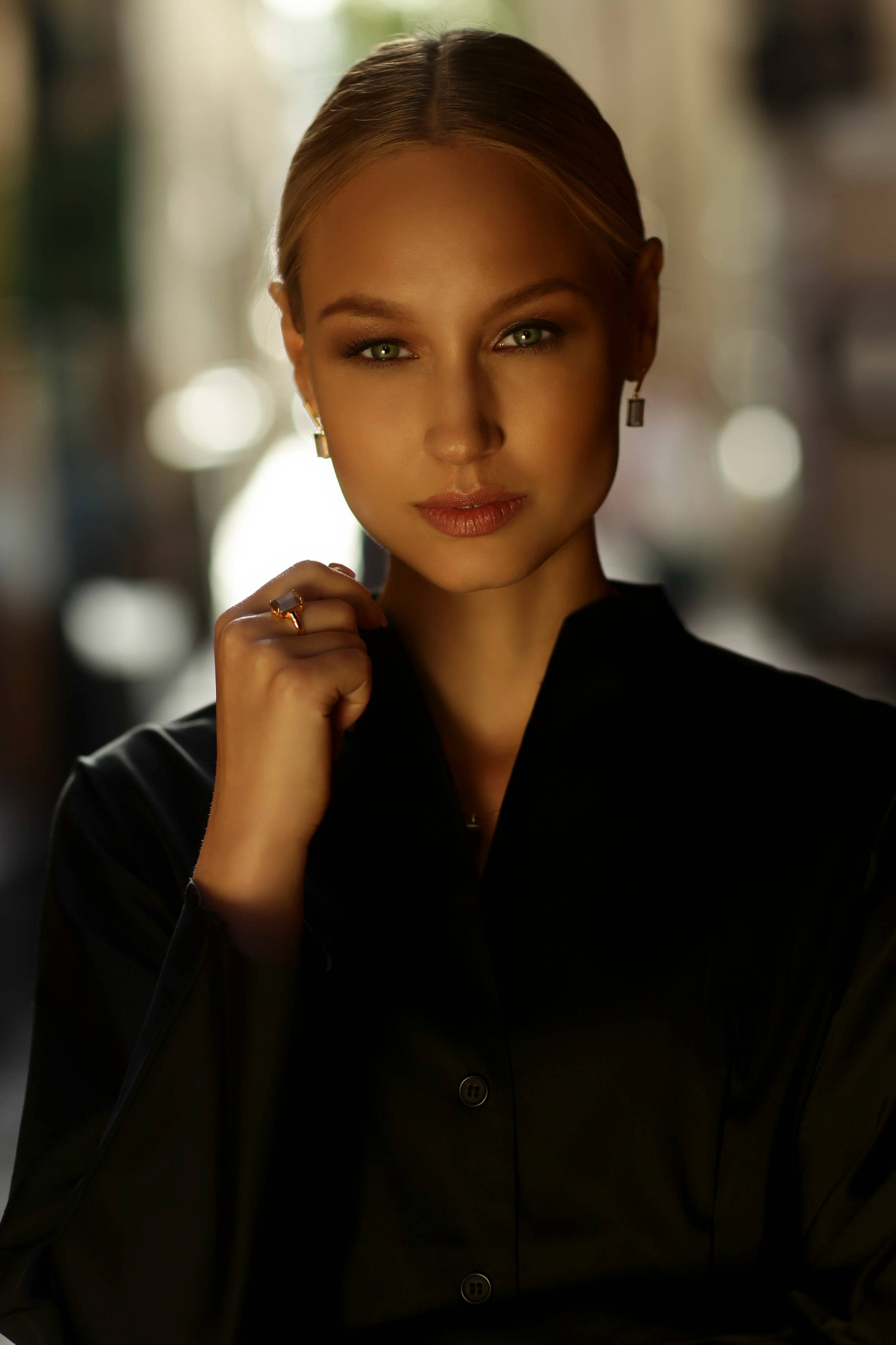 Star Of Sweden – Großhandel Cocktail-/Statement-Ring – Sag Ja! Verstellbarer Ring | Schwarzer, grauer und brauner Stein28